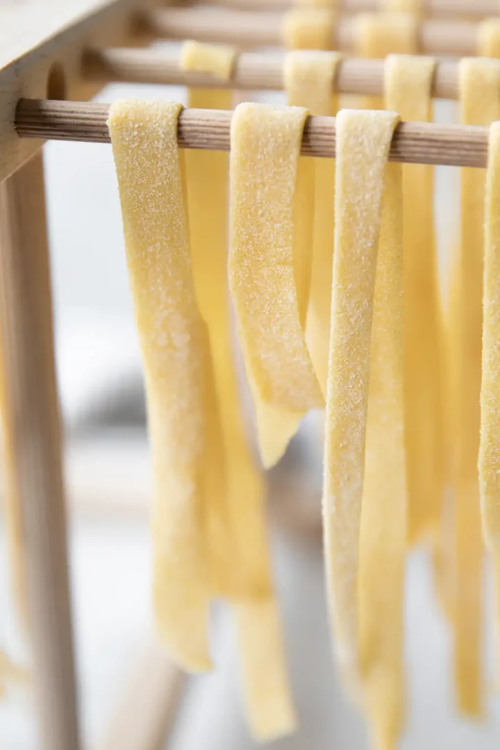 homemade-tagliatelle-4 tagliatella dough