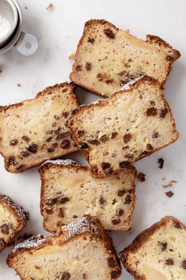 French apple raisin cake